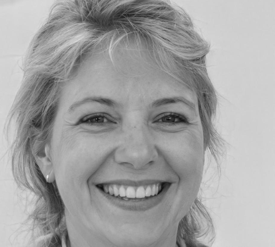 Portrait de Céleste Dubois, experte en gestion patrimoniale